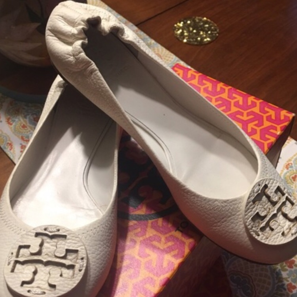 Authentic original style Tory Burch reva’s 10